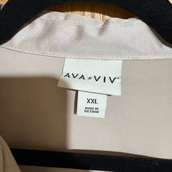 Ava & Viv Target satin short sleeve button down shirt size XXL - Picture 3 of 6